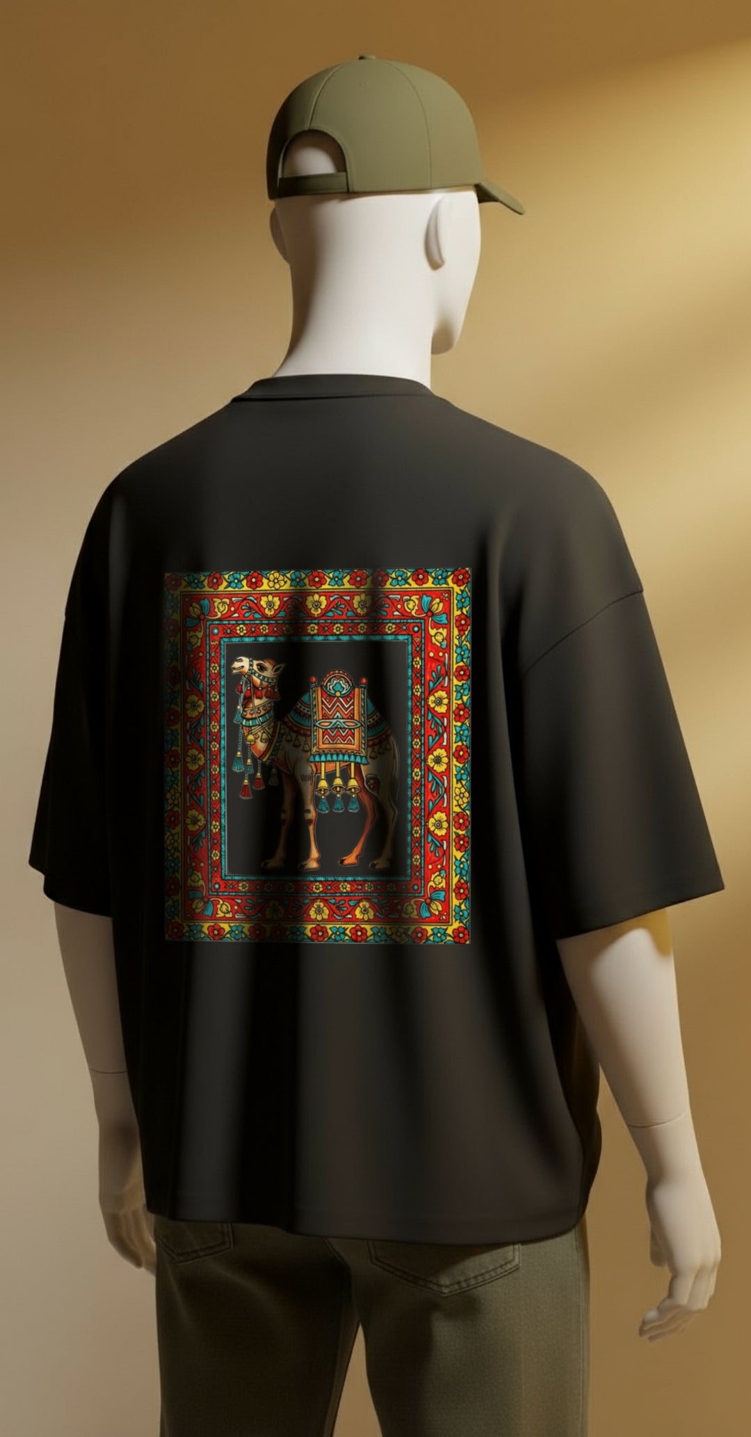 Oversized Black T-shirt safar jari hy